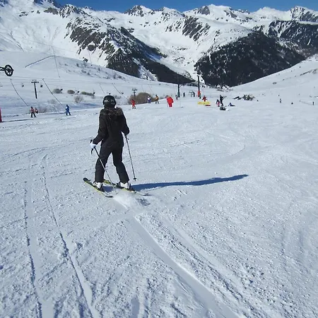 Etoile Des Neiges Апартаменты *