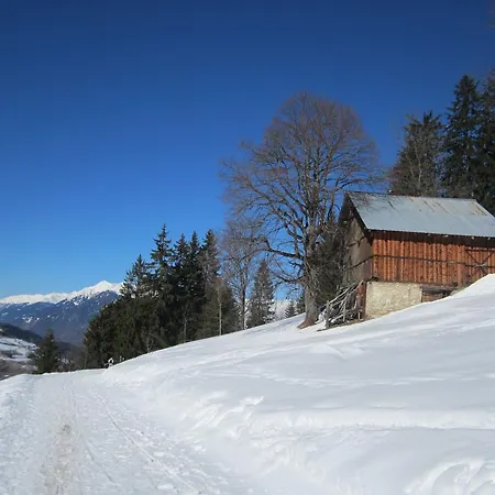 Etoile Des Neiges Апартаменты